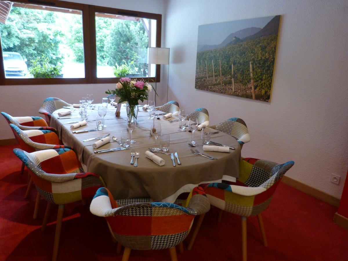 La Cle Des Champs Hotel Montmélian Buitenkant foto