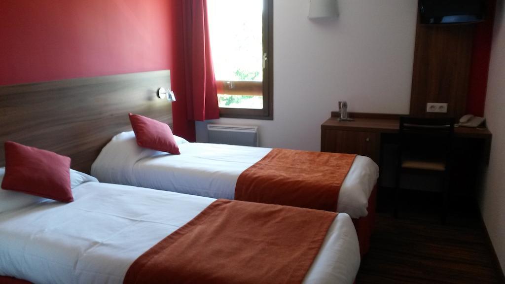La Cle Des Champs Hotel Montmélian Kamer foto